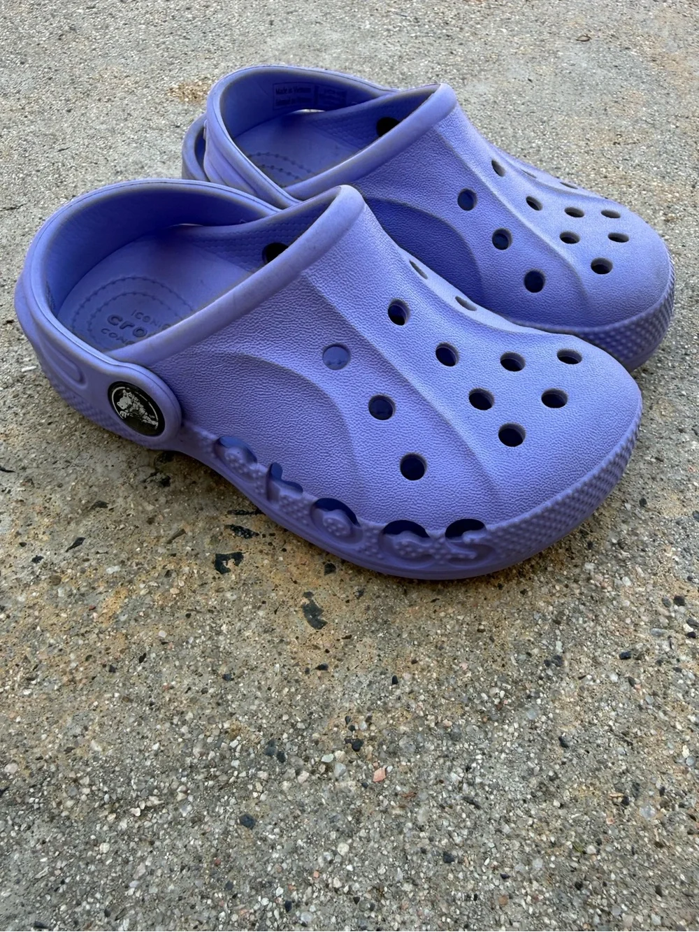 CROCS Kids Baya Clogs size 9 lavender summer camp pool beach camping